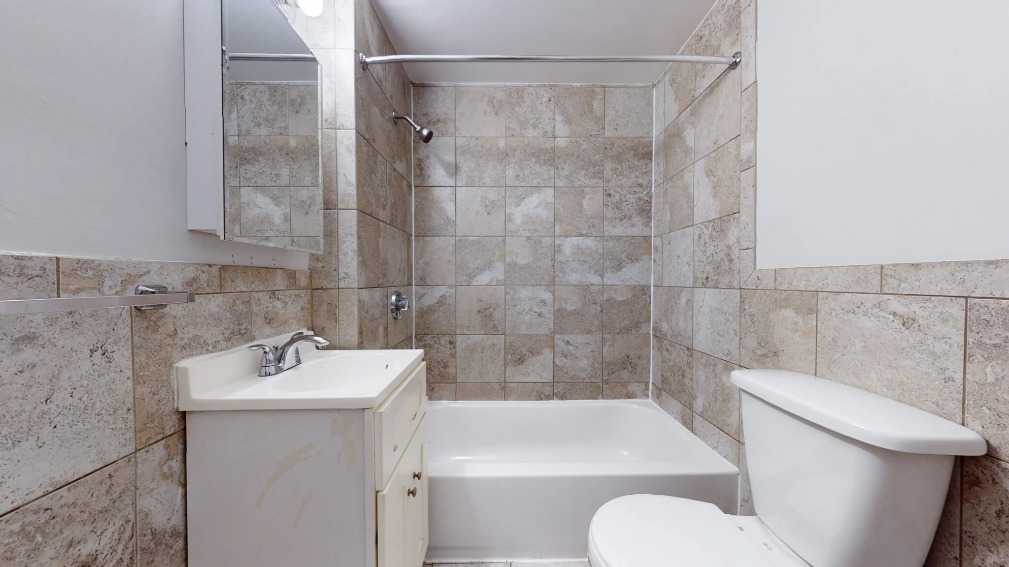 4 bed, 1 bath apartment for rent at 231 Washington St Unit 2, Dorchester — photo 23 of 25