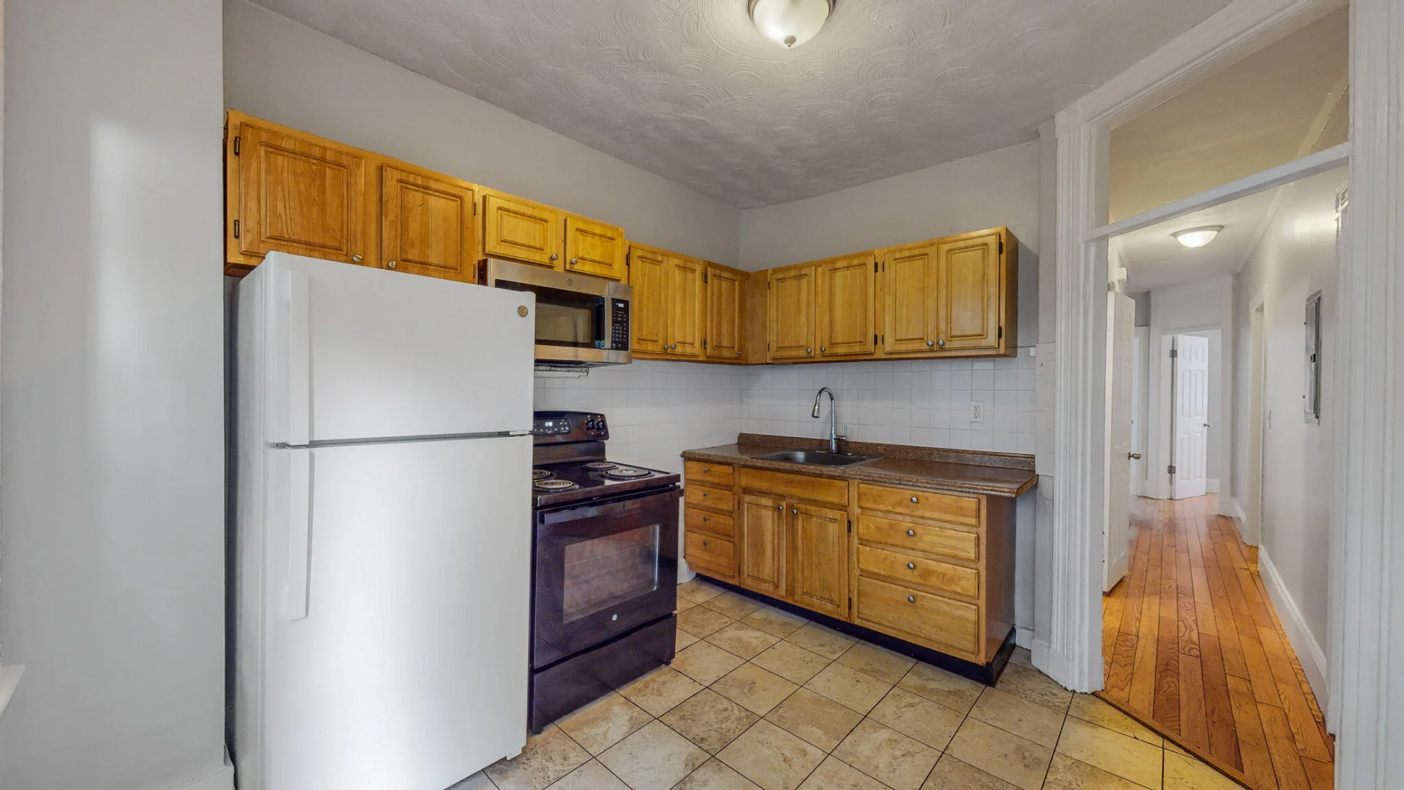 4 bed, 1 bath apartment for rent at 231 Washington St Unit 2, Dorchester — photo 7 of 25
