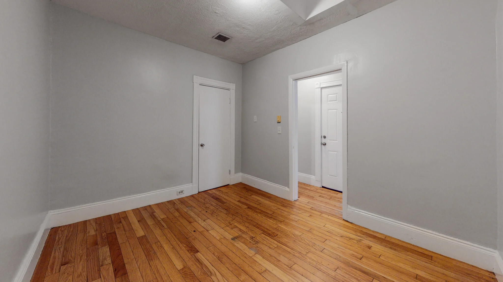 4 bed, 1 bath apartment for rent at 231 Washington St Unit 2, Dorchester — photo 18 of 25