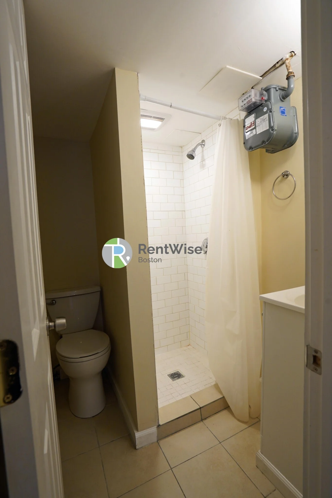 Studio bed, 1 bath apartment for rent at 232 Cambridge St Unit 3, Beacon Hill — photo 7 of 13