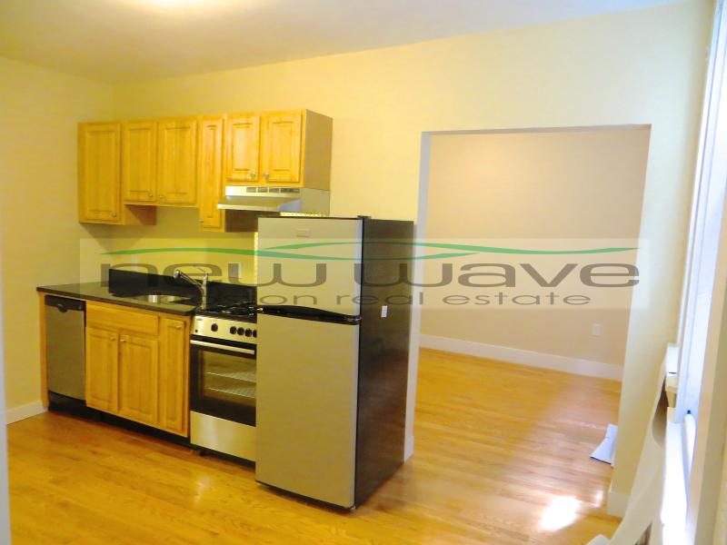 Studio bed, 1 bath apartment for rent at 232 Cambridge St Unit 3, Beacon Hill — photo 2 of 12