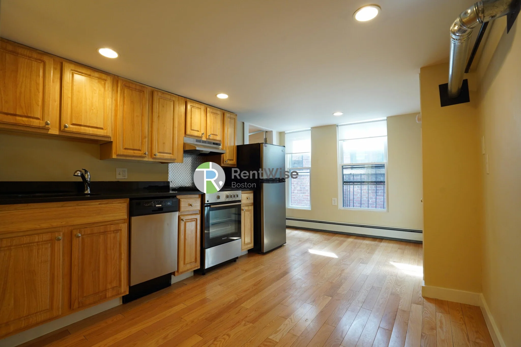 Studio bed, 1 bath apartment for rent at 232 Cambridge St Unit 3, Beacon Hill
