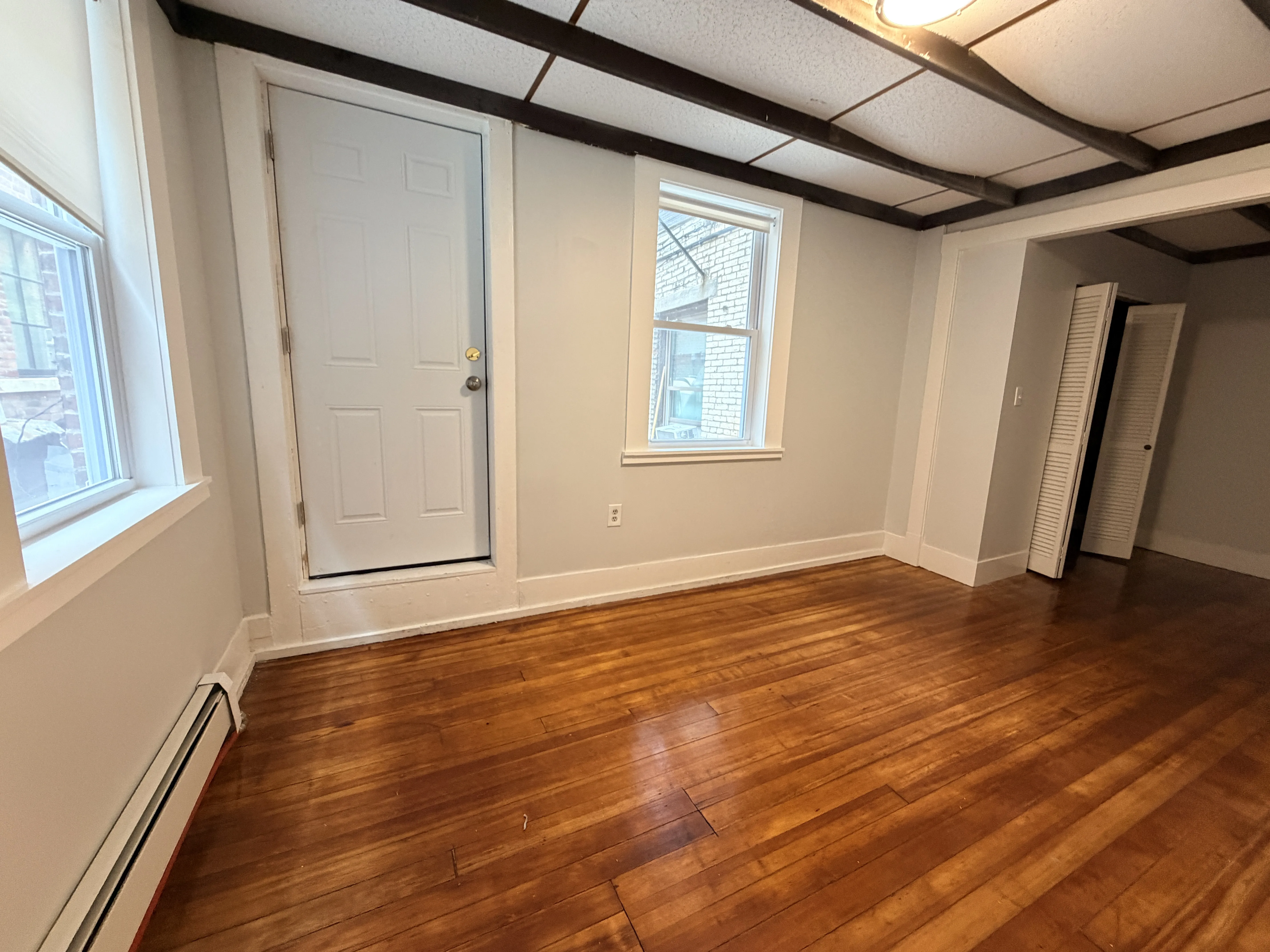 Studio bed, 1 bath apartment for rent at 232 Cambridge St Unit 4, Beacon Hill — photo 8 of 12