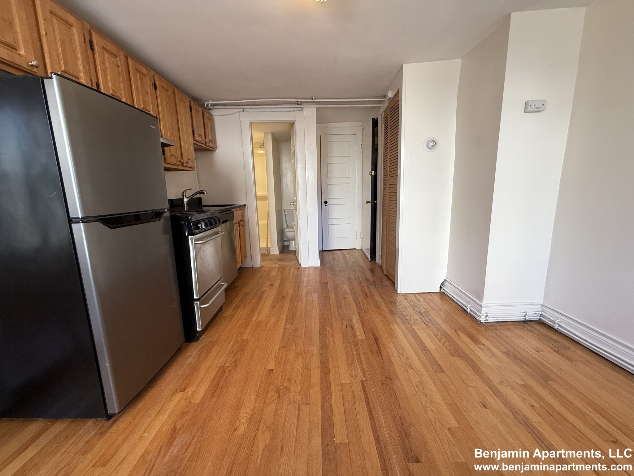 Studio bed, 1 bath apartment for rent at 232 Cambridge St Unit 6O, Beacon Hill — photo 6 of 9