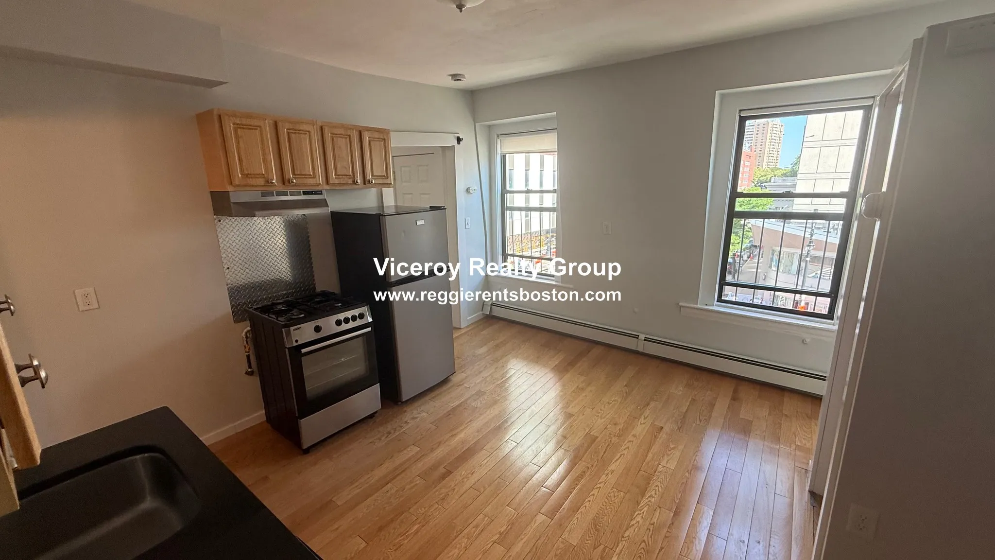 Studio bed, 1 bath apartment for rent at 232 Cambridge St Unit 9, Beacon Hill — photo 5 of 6