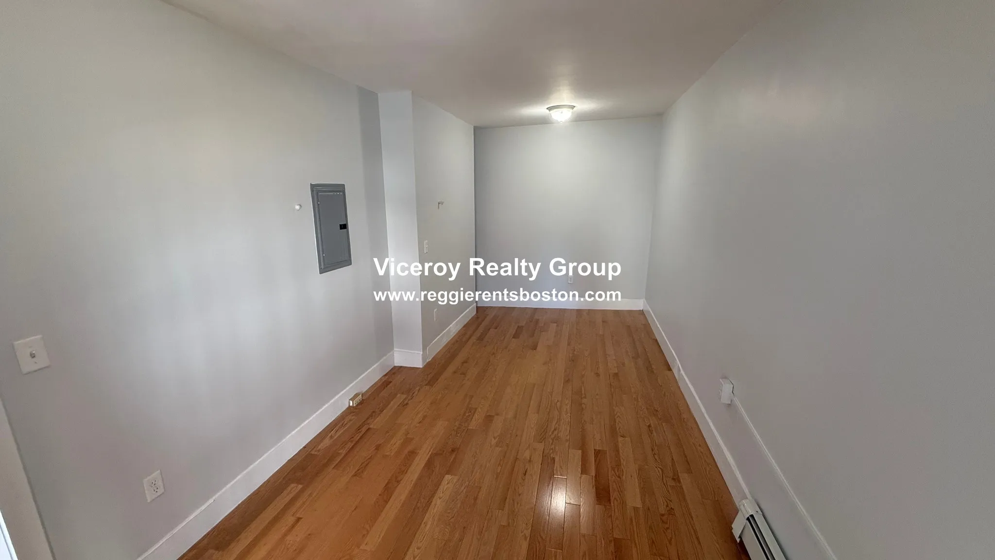 Studio bed, 1 bath apartment for rent at 232 Cambridge St Unit 9, Beacon Hill — photo 3 of 6