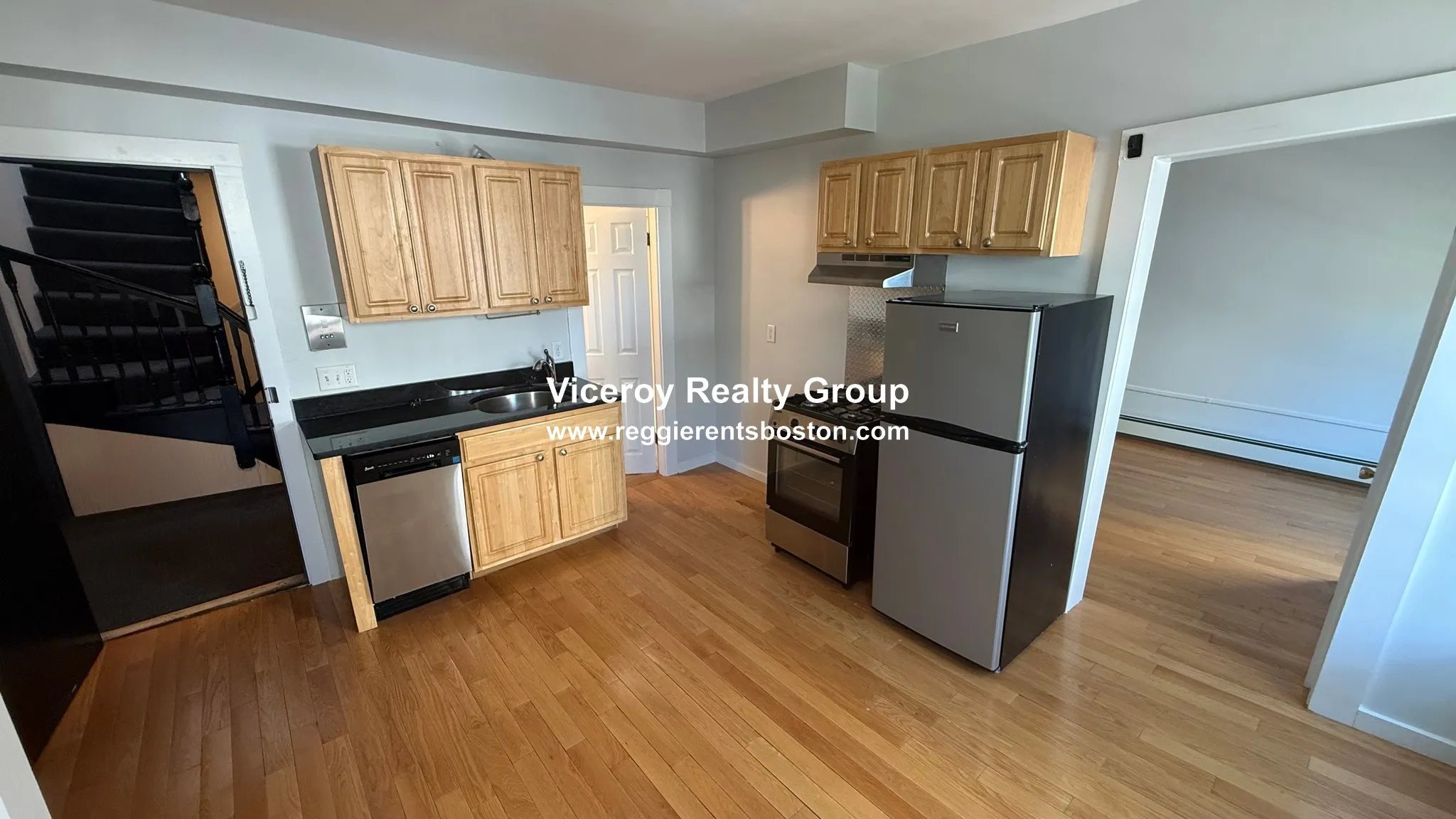 Studio bed, 1 bath apartment for rent at 232 Cambridge St Unit 9, Beacon Hill