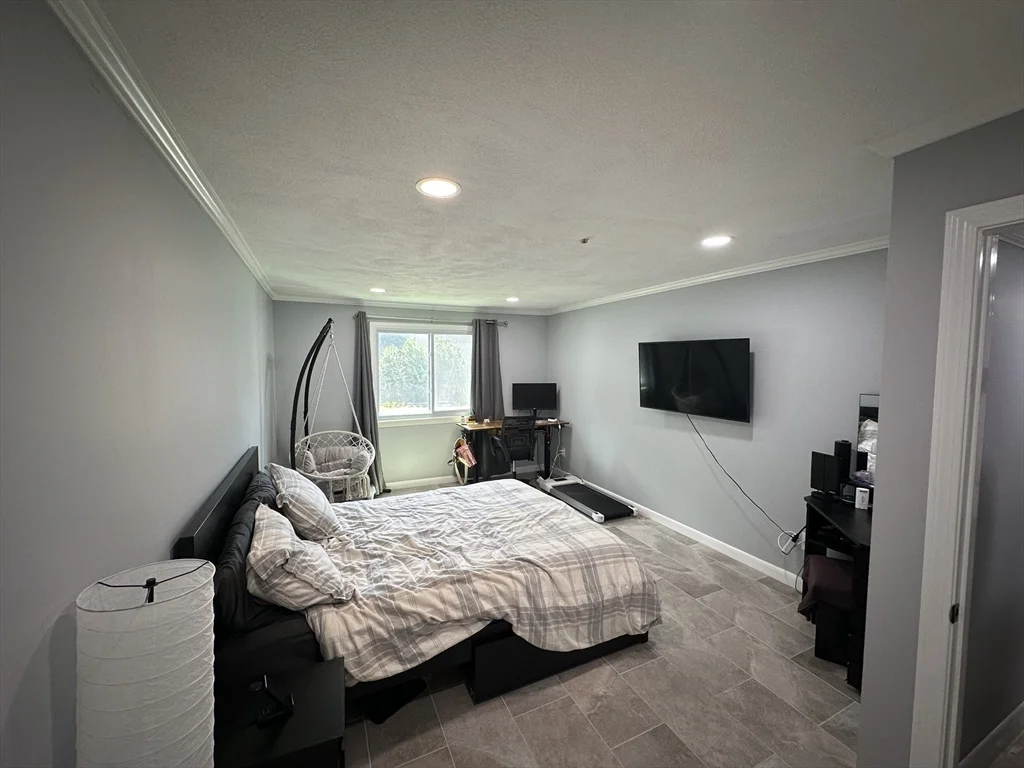 2 bed, 1 bath apartment for rent at 232 Canton St Unit 104, Randolph — photo 10 of 12