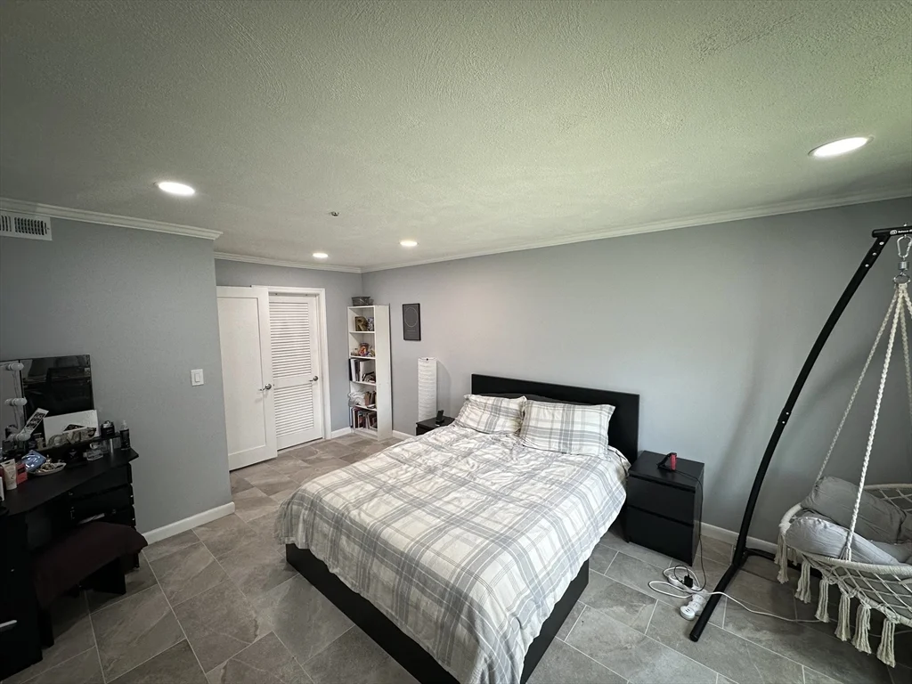 2 bed, 1 bath apartment for rent at 232 Canton St Unit 104, Randolph — photo 9 of 12