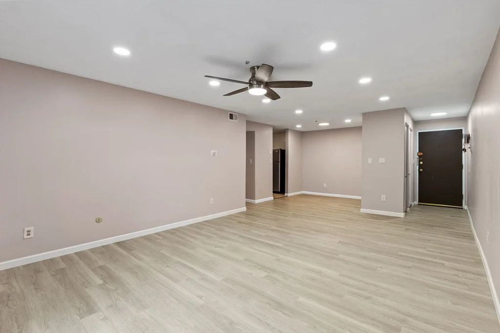 2 bed, 1 bath apartment for rent at 232 Canton Unit 108, Randolph — photo 14 of 17