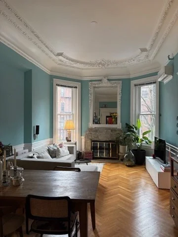 2 bed, 1 bath apartment for rent at 232 Commonwealth Unit 1, Back Bay — photo 3 of 17