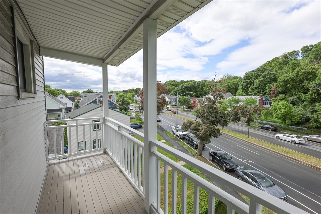 3 bed, 1 bath apartment for rent at 232 Fellsway West Unit 3, North Medford — photo 21 of 24