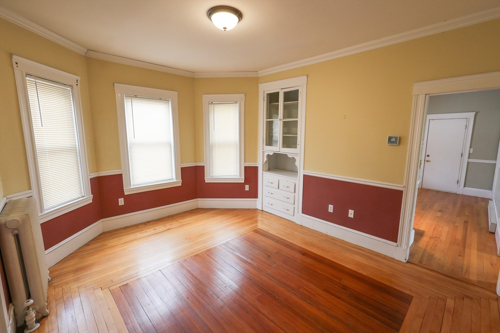 3 bed, 1 bath apartment for rent at 232 Fellsway West Unit 3, North Medford — photo 6 of 24
