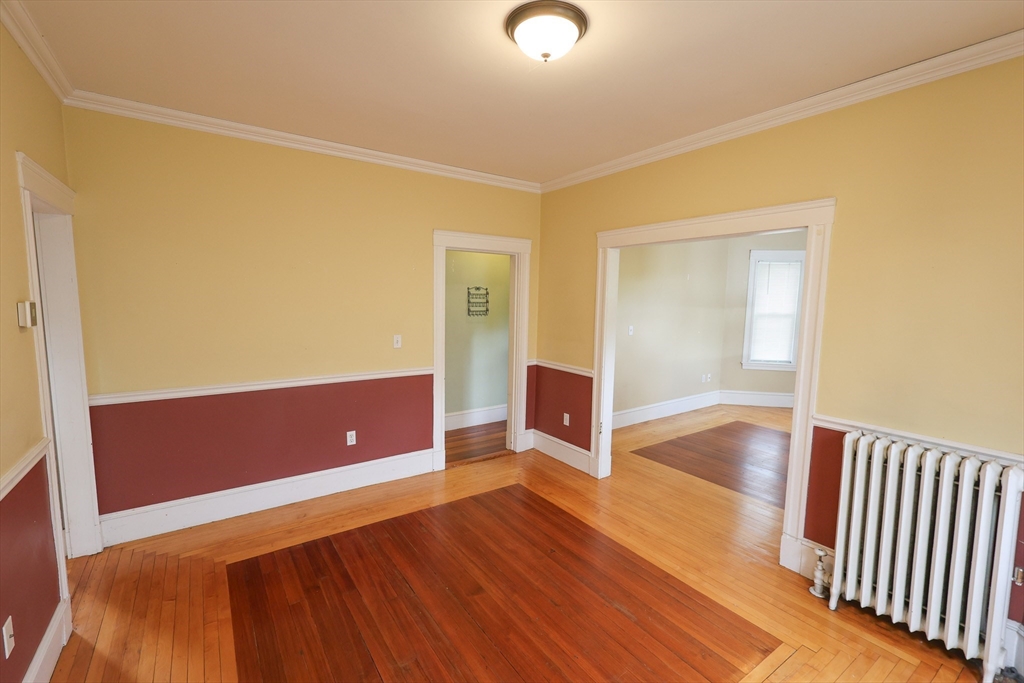 3 bed, 1 bath apartment for rent at 232 Fellsway West Unit 3, North Medford — photo 9 of 24