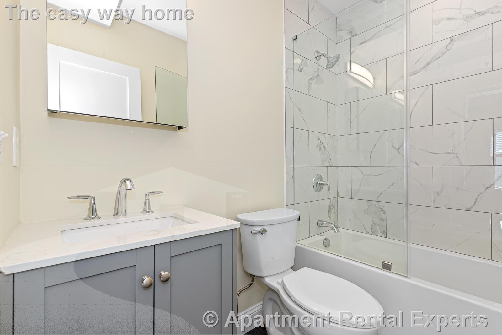 7 bed, 4+ bath apartment for rent at 232 Fulton St, Medford Square — photo 10 of 34
