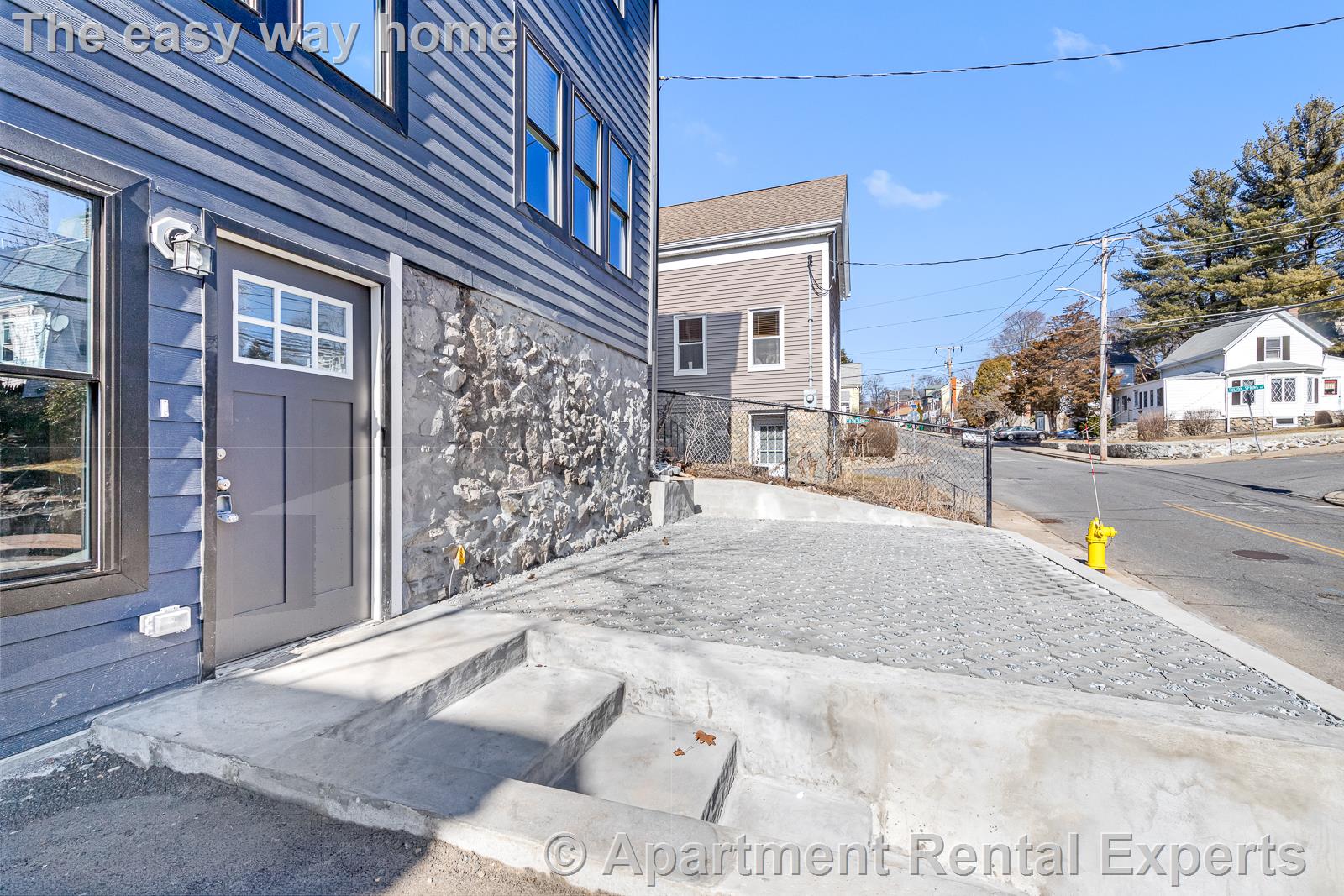 7 bed, 4+ bath apartment for rent at 232 Fulton St, Medford Square — photo 2 of 34