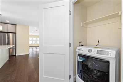 7 bed, 6 bath apartment for rent at 232 Fulton St Unit 2, Medford — photo 20 of 34