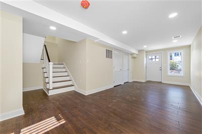 7 bed, 6 bath apartment for rent at 232 Fulton St Unit 2, Medford — photo 7 of 34