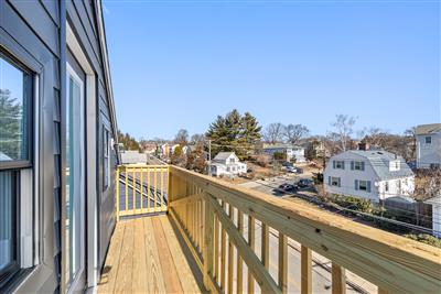 7 bed, 6 bath apartment for rent at 232 Fulton St Unit 2, Medford — photo 5 of 34