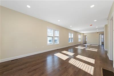 7 bed, 6 bath apartment for rent at 232 Fulton St Unit 2, Medford — photo 12 of 34