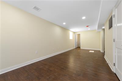 7 bed, 6 bath apartment for rent at 232 Fulton St Unit 2, Medford — photo 6 of 34