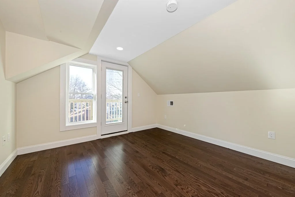7 bed, 4+ bath apartment for rent at 232 Fulton St Unit 232, Medford — photo 25 of 26
