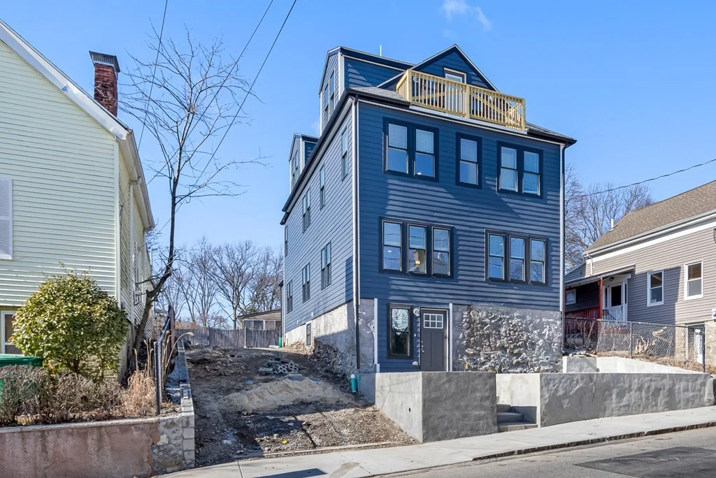 7 bed, 4+ bath apartment for rent at 232 Fulton St Unit 232, Medford