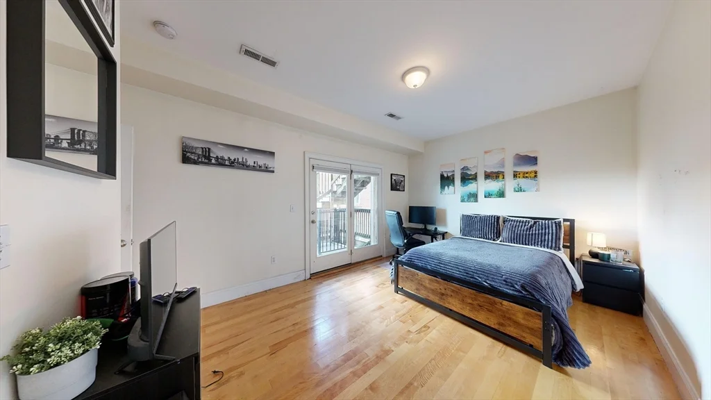 2 bed, 1 bath apartment for rent at 232 Gold St Unit 2, South Boston — photo 9 of 17