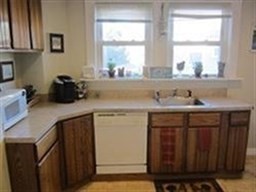 2 bed, 1 bath apartment for rent at 232 Hancock St Unit 1, Stoneham — photo 9 of 17