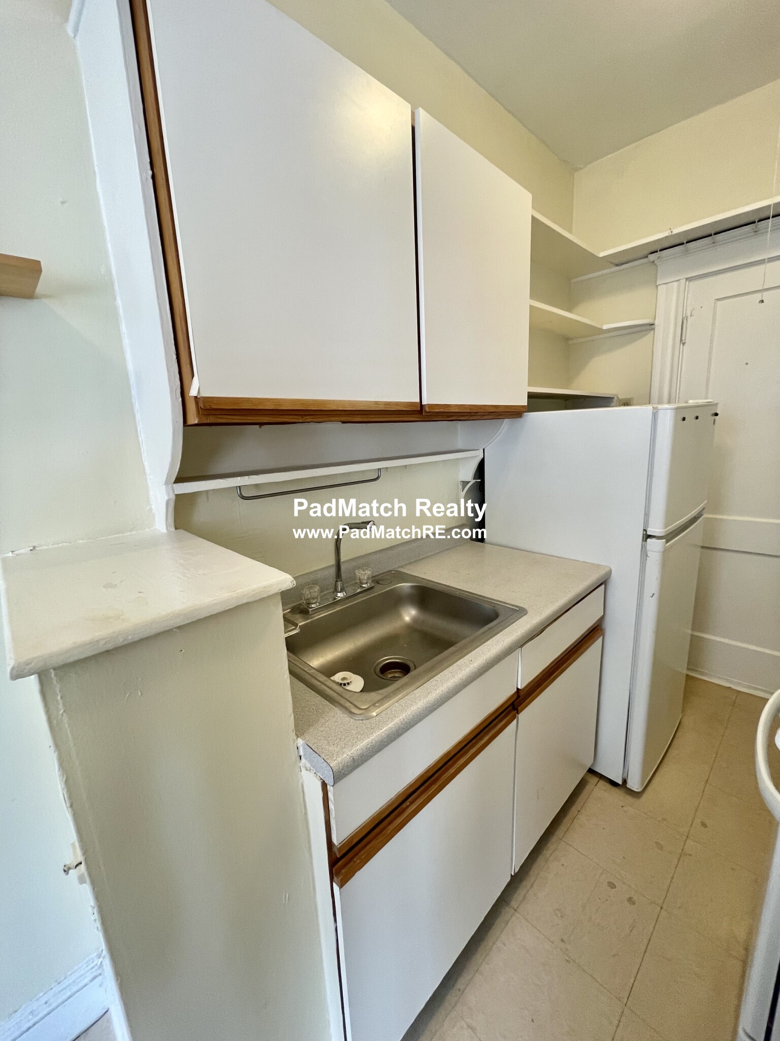 1 bed, 1 bath apartment for rent at 232 Kelton St Unit 14, Allston — photo 6 of 18