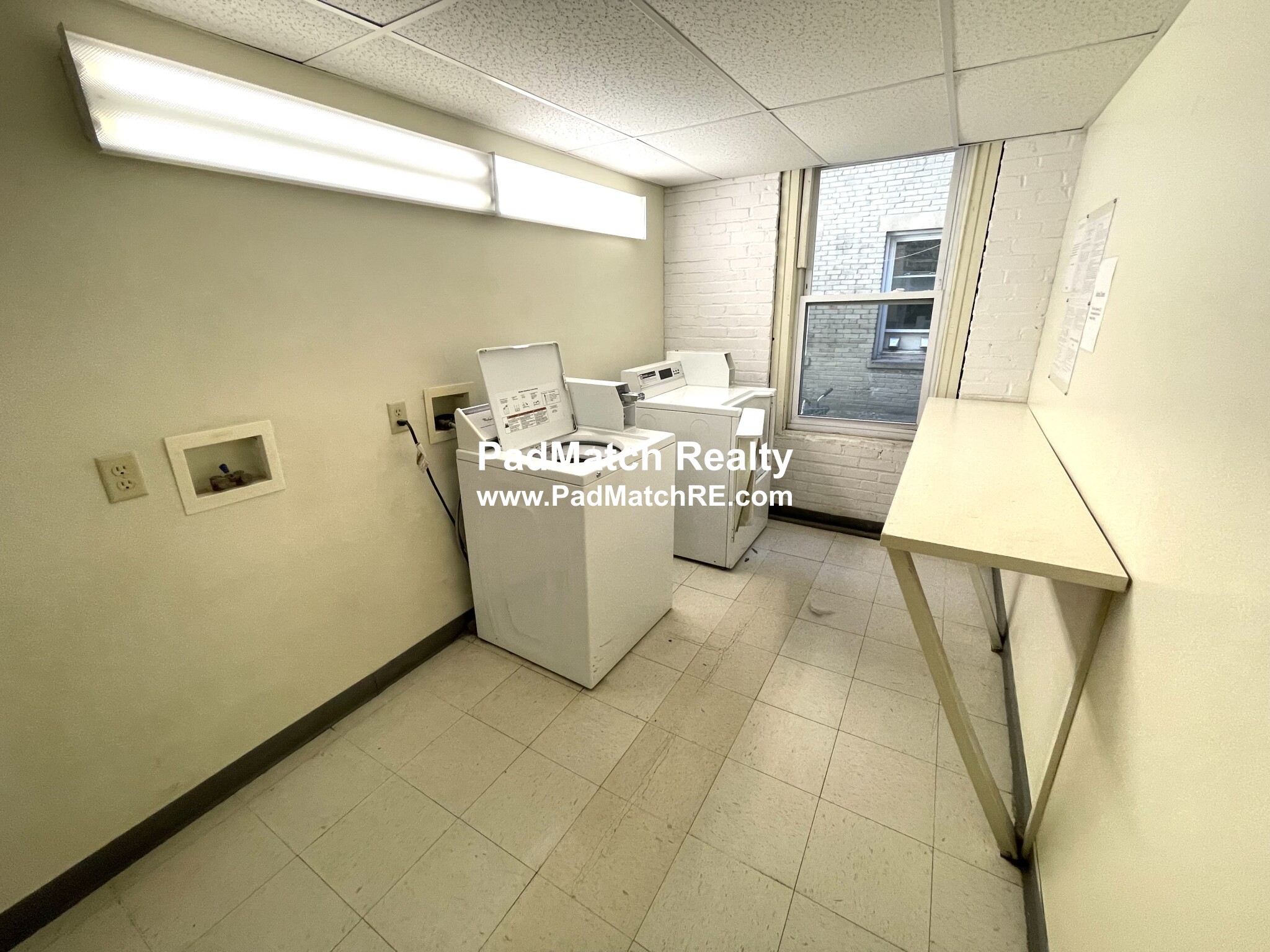 1 bed, 1 bath apartment for rent at 232 Kelton St Unit 14, Allston — photo 17 of 18