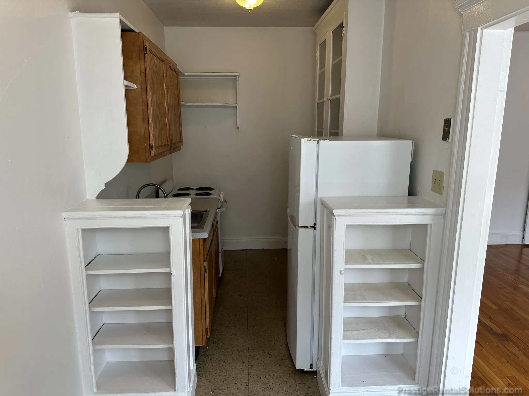 Studio bed, 1 bath apartment for rent at 232 Kelton St Unit 18, Allston — photo 4 of 10