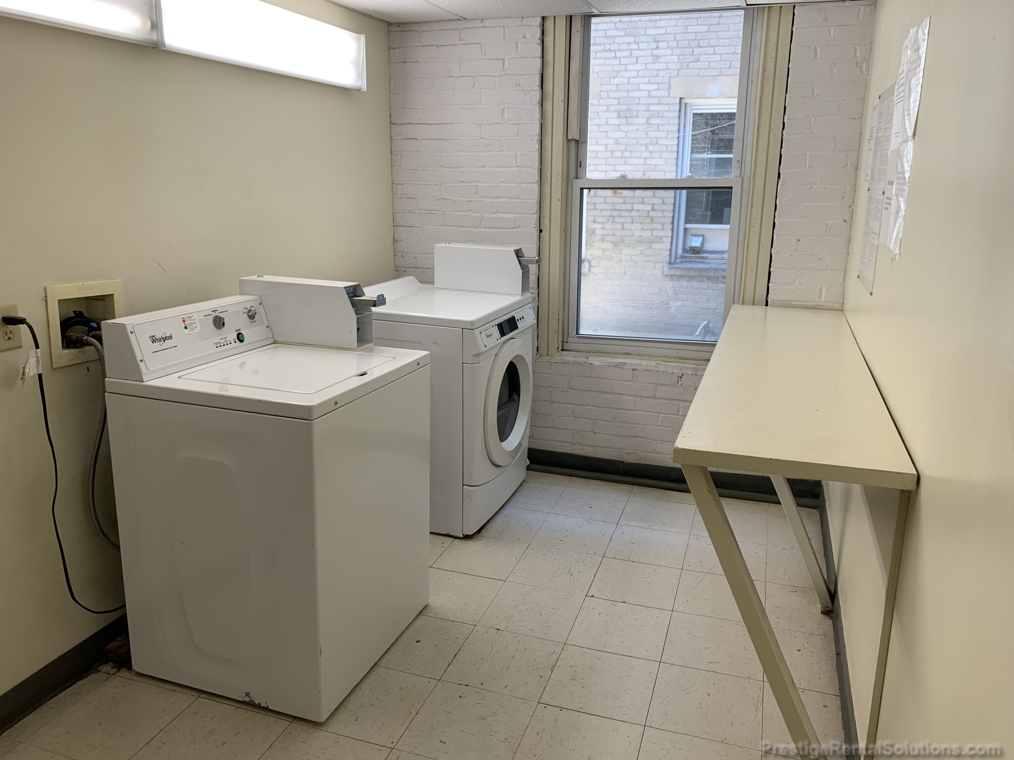 1 bed, 1 bath apartment for rent at 232 Kelton St Unit 3, Allston — photo 11 of 12