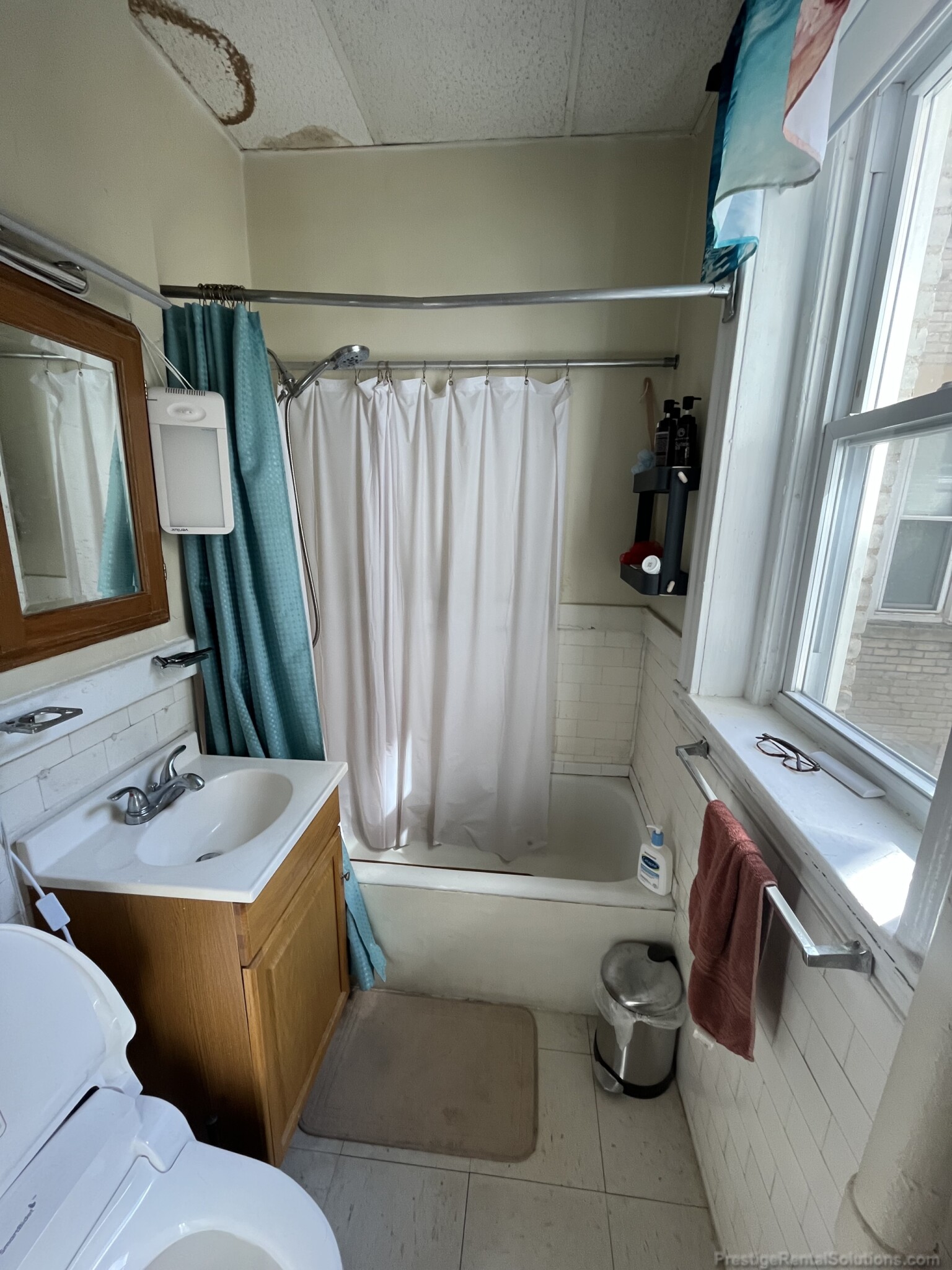 1 bed, 1 bath apartment for rent at 232 Kelton St Unit 3, Allston — photo 7 of 12