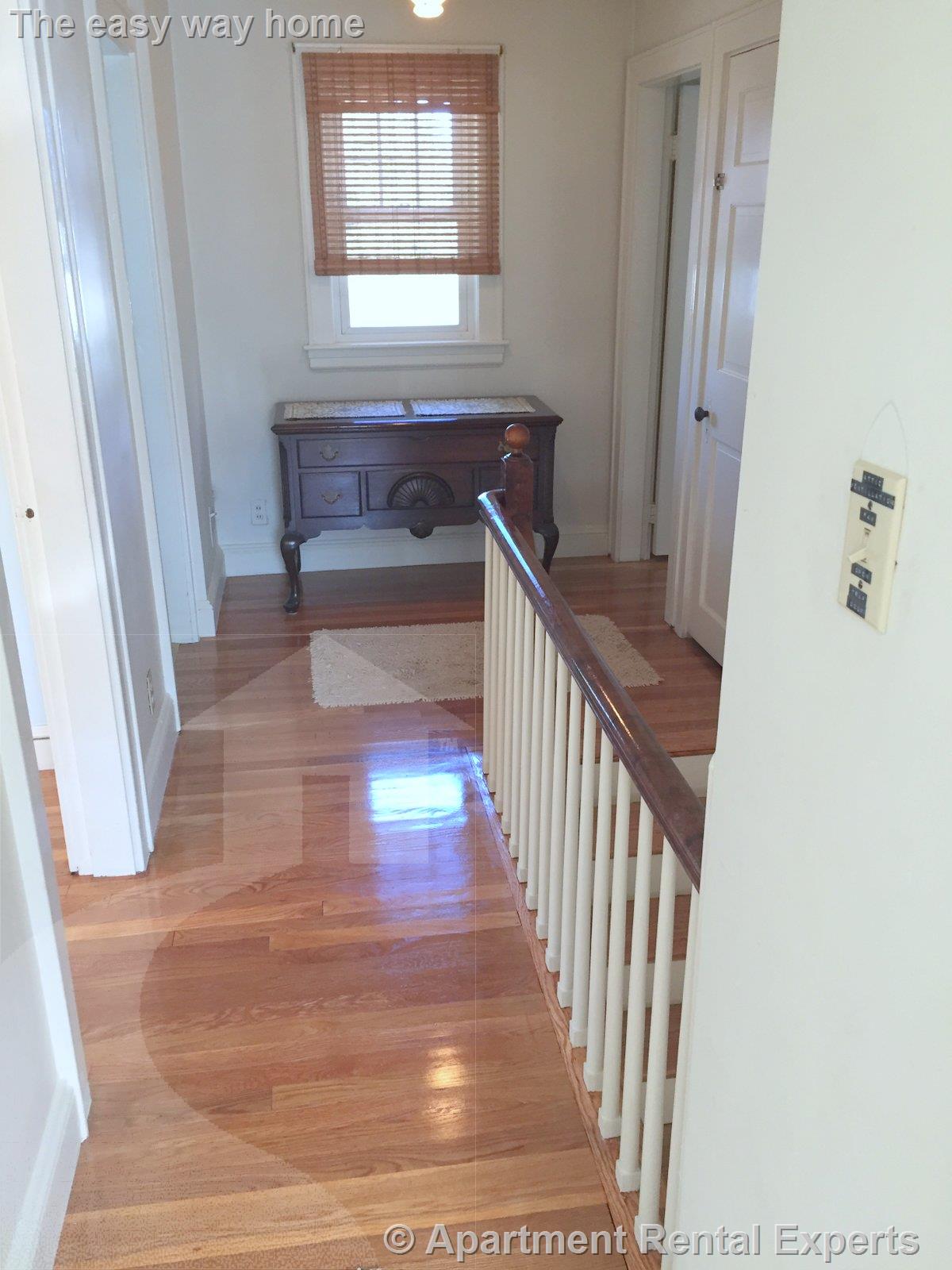 3 bed, 1 bath apartment for rent at 232 Main St, Tufts — photo 21 of 24