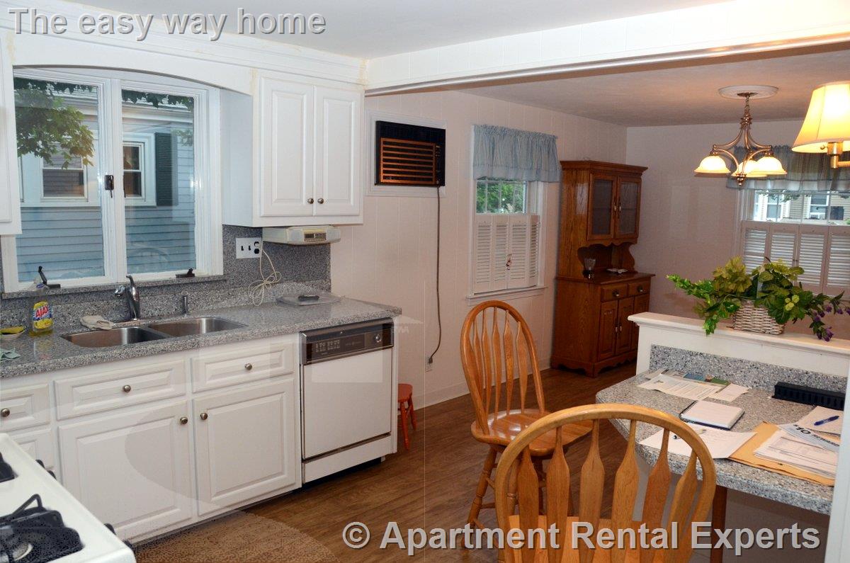 3 bed, 1 bath apartment for rent at 232 Main St, Tufts — photo 10 of 24