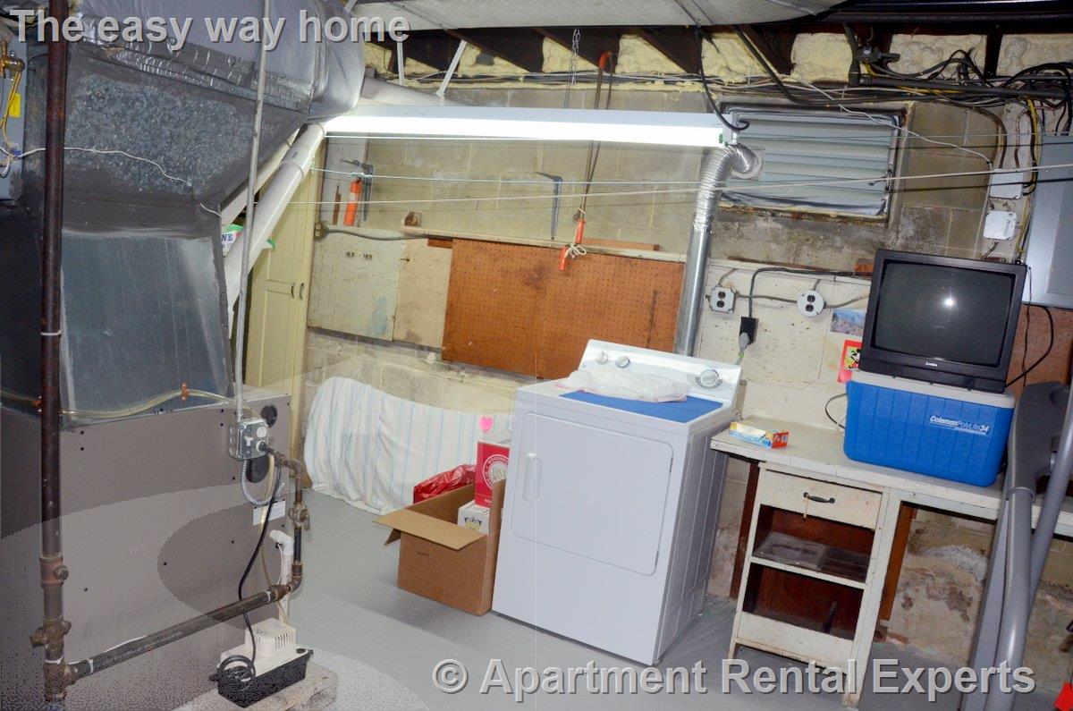 3 bed, 1 bath apartment for rent at 232 Main St, Tufts — photo 14 of 24