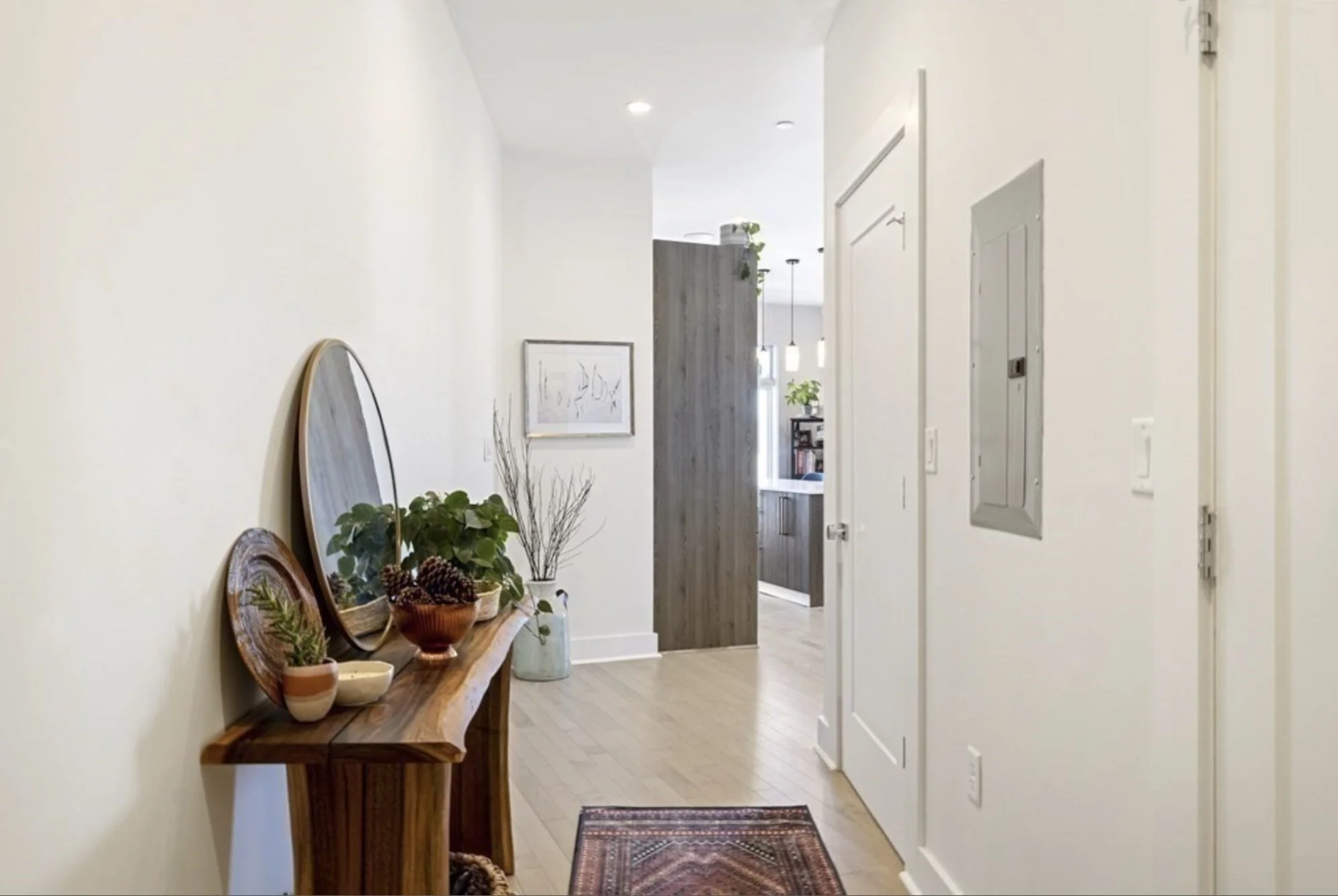 1 bed, 1 bath apartment for rent at 232 Old Colony Ave Unit 301, South Boston — photo 3 of 9