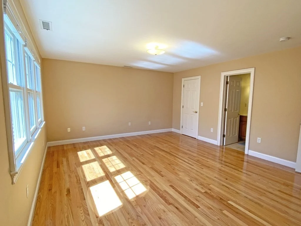 4 bed, 2 bath apartment for rent at 232 Pearl St Unit 232, Newton Corner — photo 7 of 19