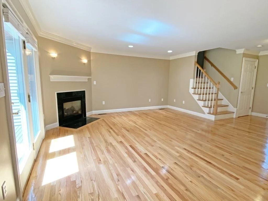 4 bed, 2 bath apartment for rent at 232 Pearl St Unit 232, Newton Corner — photo 1 of 19