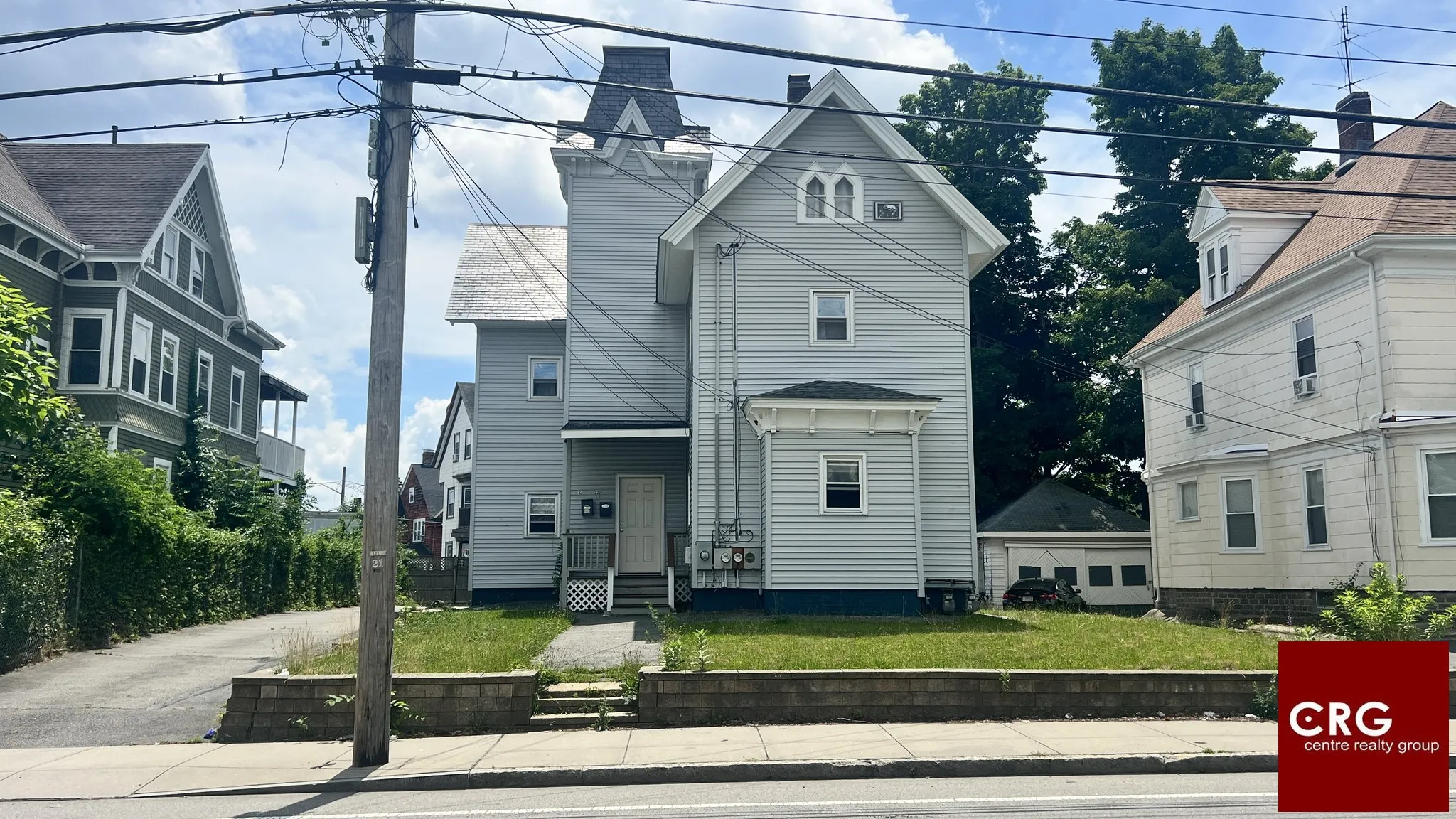 3 bed, 1 bath apartment for rent at 232 Pleasant St Unit 1, Brockton