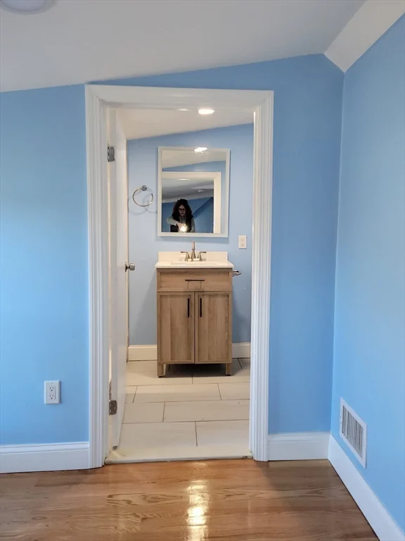 3 bed, 2 bath apartment for rent at 232 Summer St, Weymouth Landing — photo 11 of 15