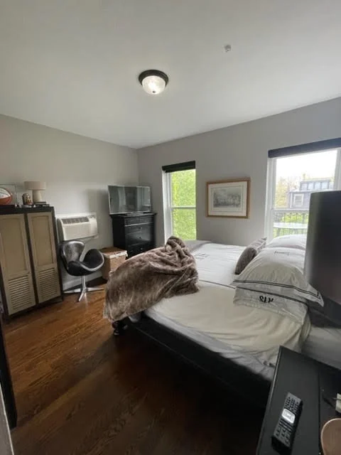 2 bed, 1 bath apartment for rent at 232 West Newton Unit E, Back Bay — photo 9 of 13