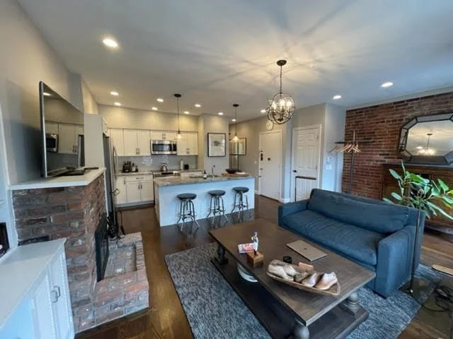 2 bed, 1 bath apartment for rent at 232 West Newton Unit E, Back Bay — photo 4 of 13
