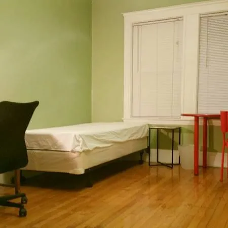 6 bed, 2 bath apartment for rent at 233-235 Commonwealth Ave Unit 1,2, Chestnut Hill — photo 25 of 28