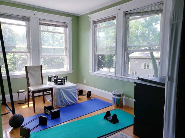 6 bed, 2 bath apartment for rent at 233-235 Commonwealth Ave Unit 1, Chestnut Hill — photo 26 of 28