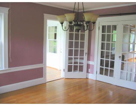 6 bed, 2 bath apartment for rent at 233-235 Commonwealth Ave Unit 1, Chestnut Hill — photo 2 of 28