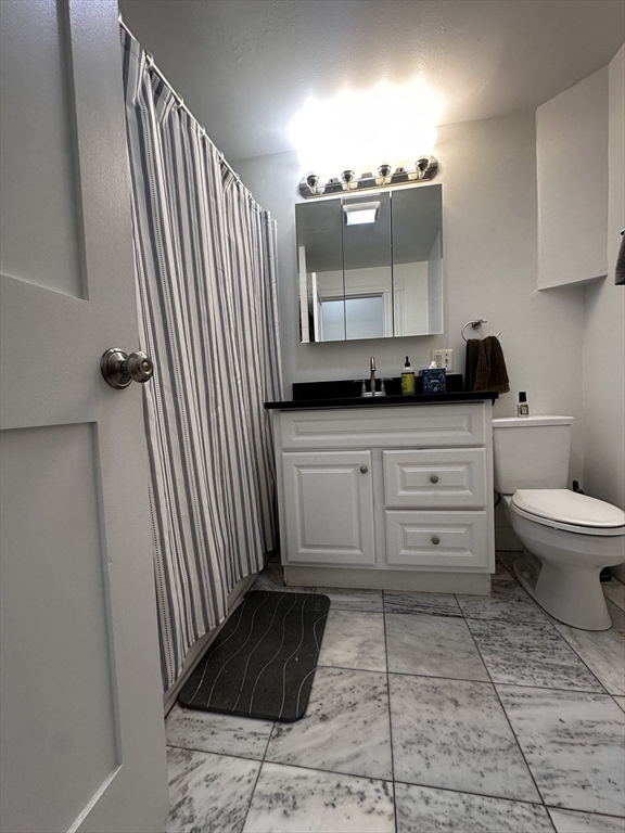 3 bed, 1 bath apartment for rent at 233 Charles St Unit 3, East Cambridge — photo 7 of 15