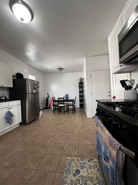 3 bed, 1 bath apartment for rent at 233 Charles St Unit 3, East Cambridge — photo 11 of 15