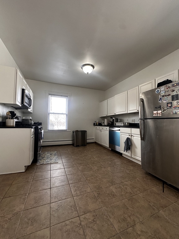 3 bed, 1 bath apartment for rent at 233 Charles St Unit 3, East Cambridge — photo 10 of 15